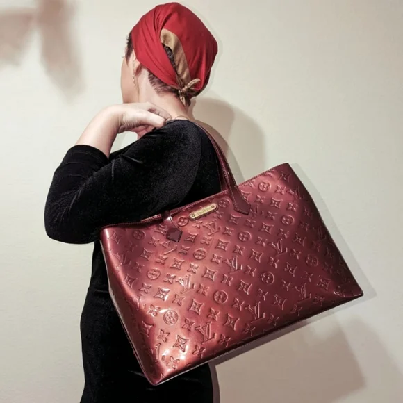 ✨️💎Authentic Louis Vuitton Wilshire MM monogram Vernis - Picture 4 of 16